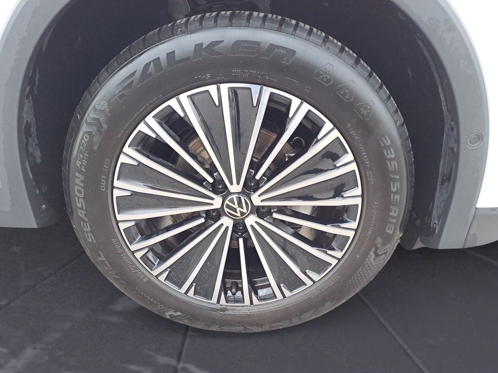 Volkswagen Tiguan 2025