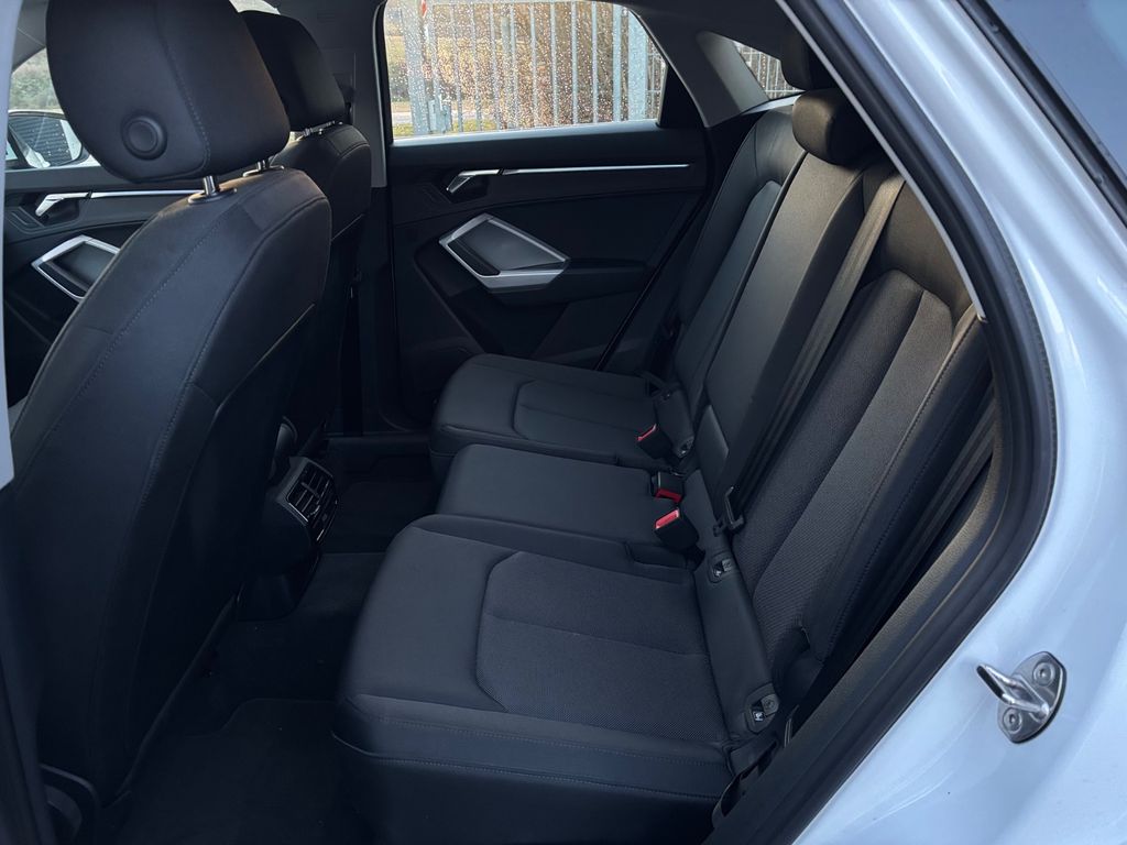 Audi Q3 2023