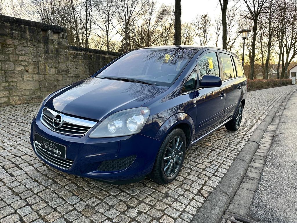 Opel Zafira 2011