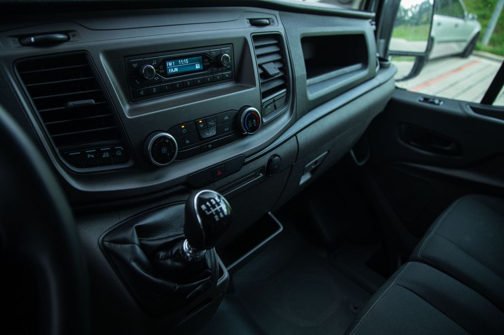 Ford Transit 2024