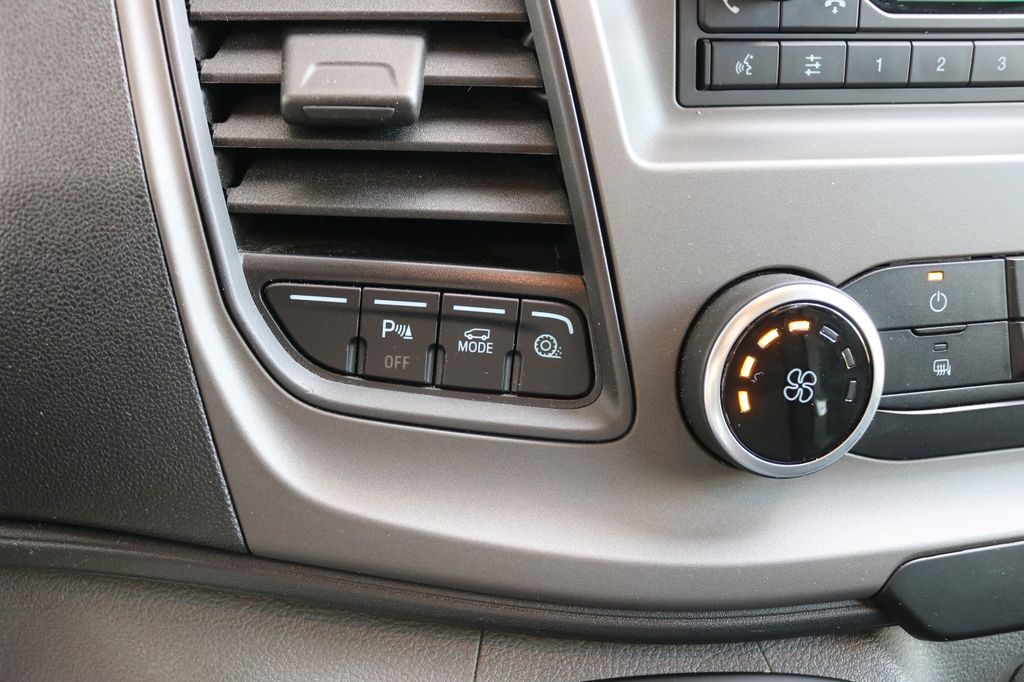 Ford Transit 2023