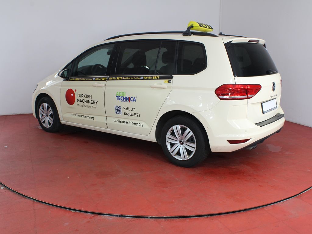 Volkswagen Touran 2024