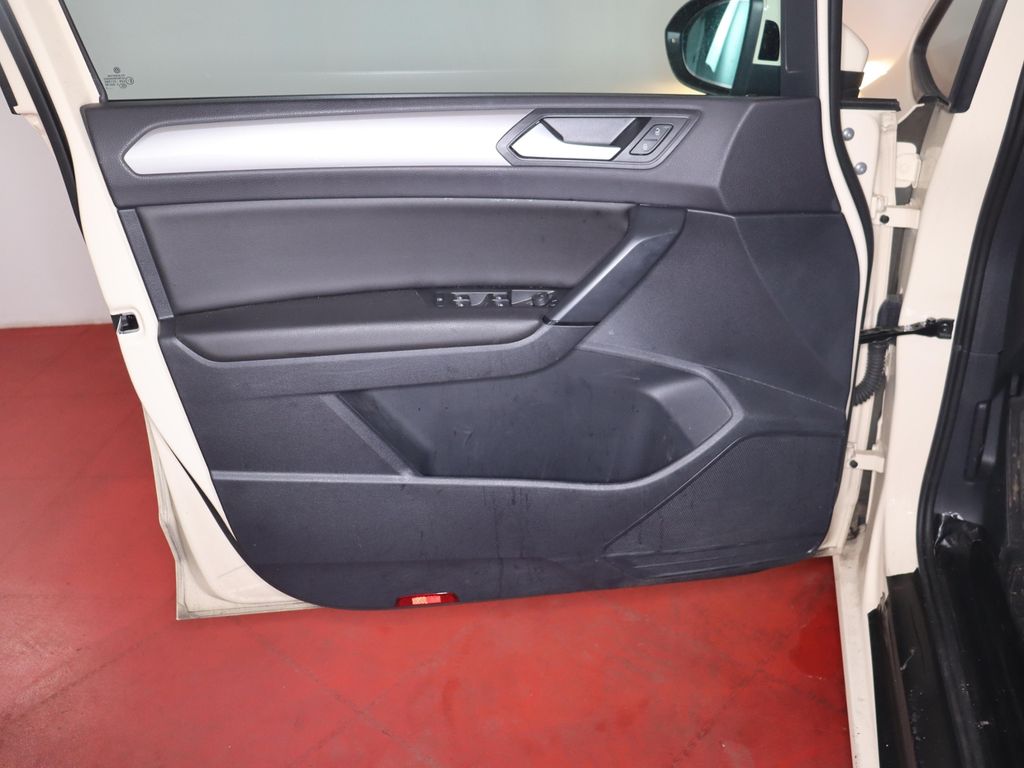 Volkswagen Touran 2024