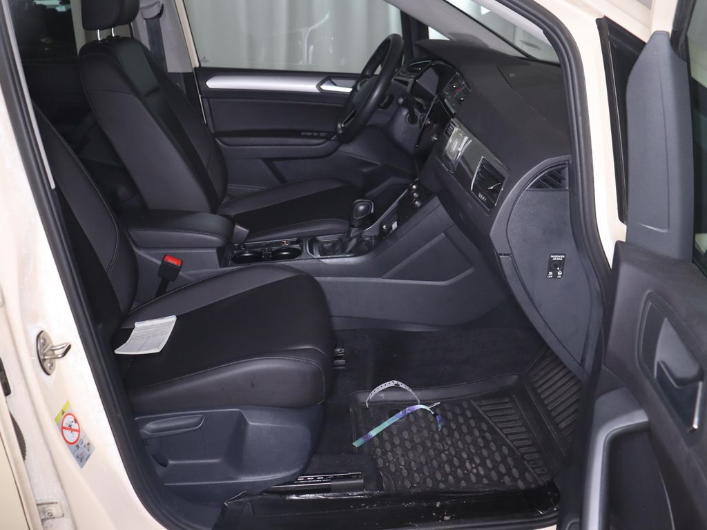 Volkswagen Touran 2024