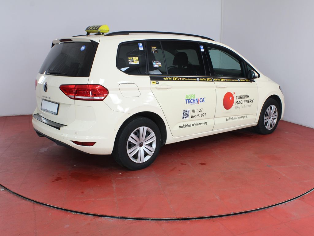 Volkswagen Touran 2024