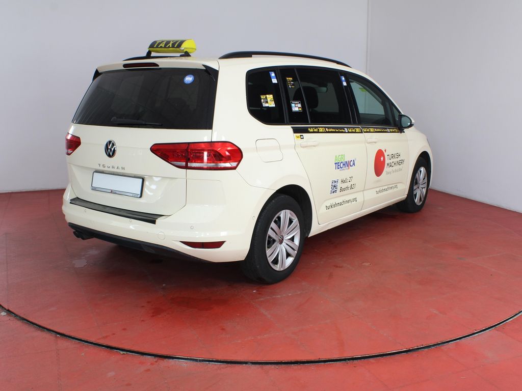 Volkswagen Touran 2024