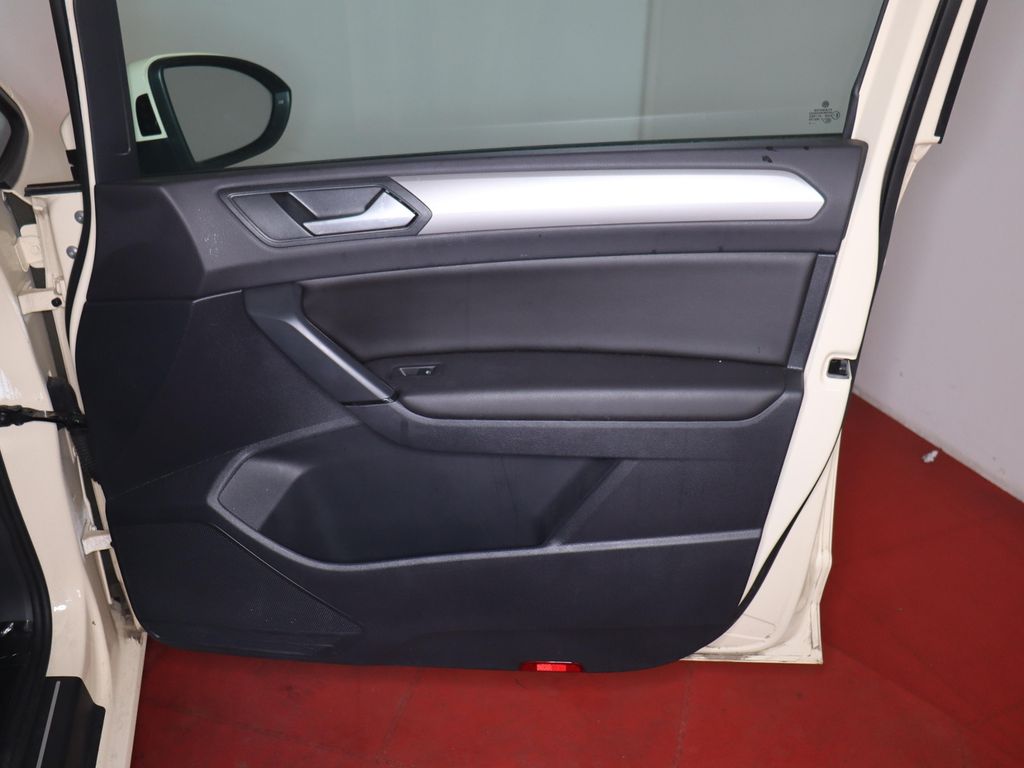 Volkswagen Touran 2024