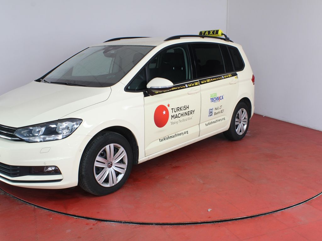 Volkswagen Touran 2024