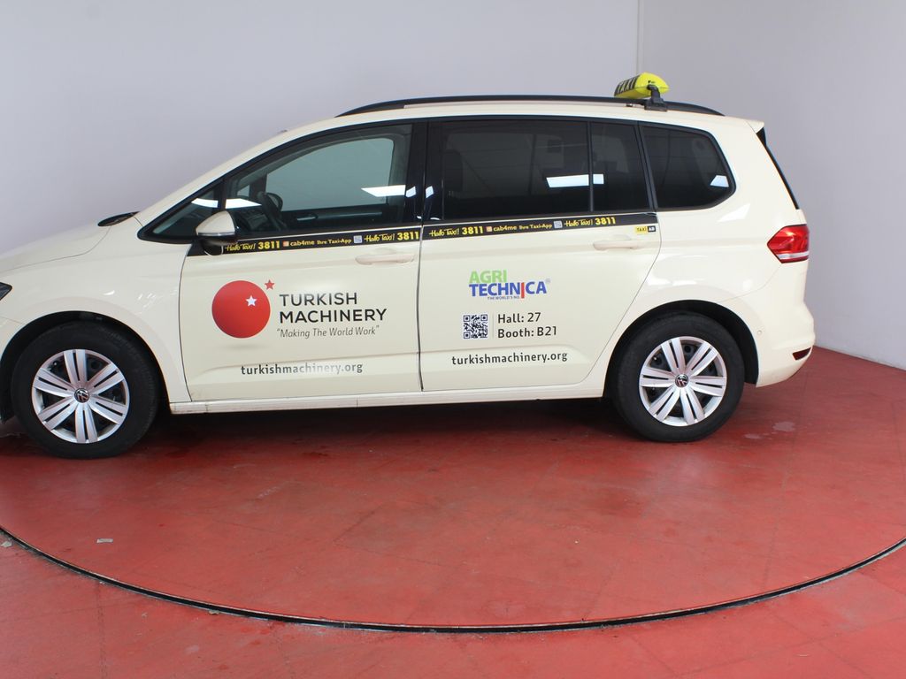 Volkswagen Touran 2024