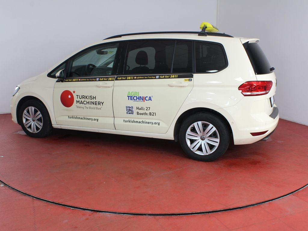 Volkswagen Touran 2024