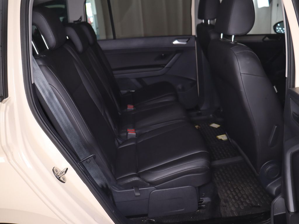 Volkswagen Touran 2024