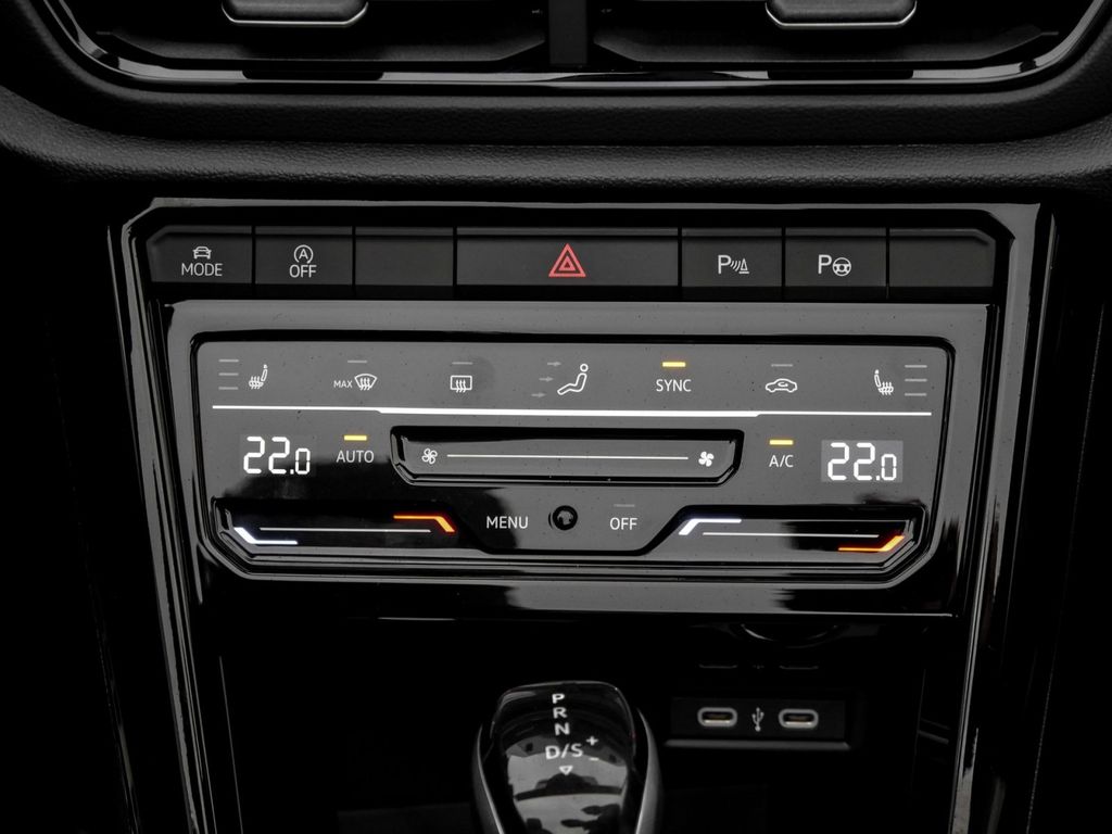 Volkswagen T-Roc 2025