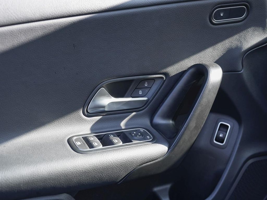 Mercedes-Benz A 250 2022