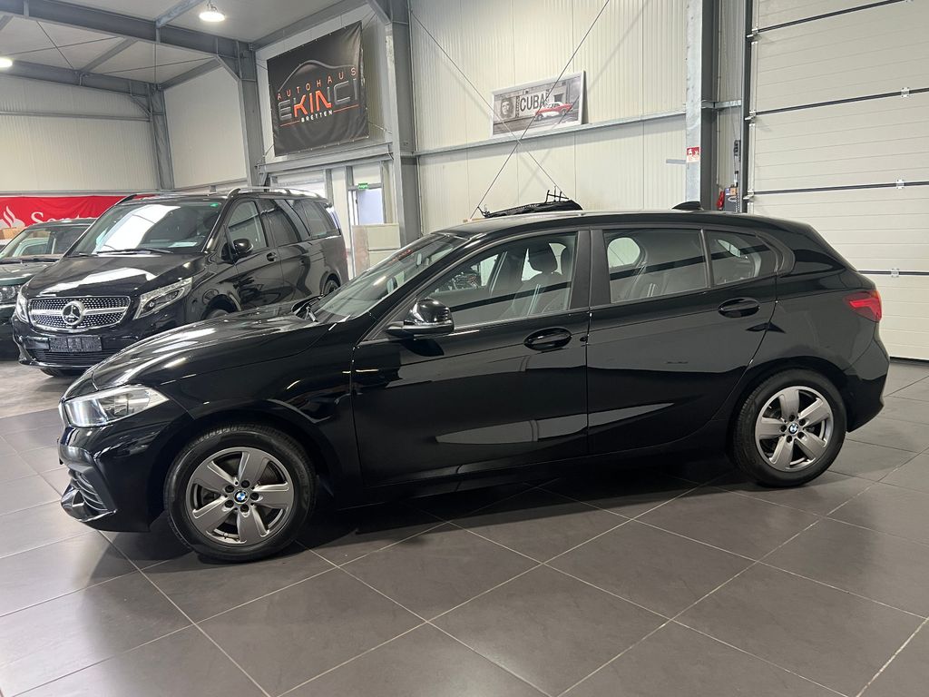 BMW 118 2021