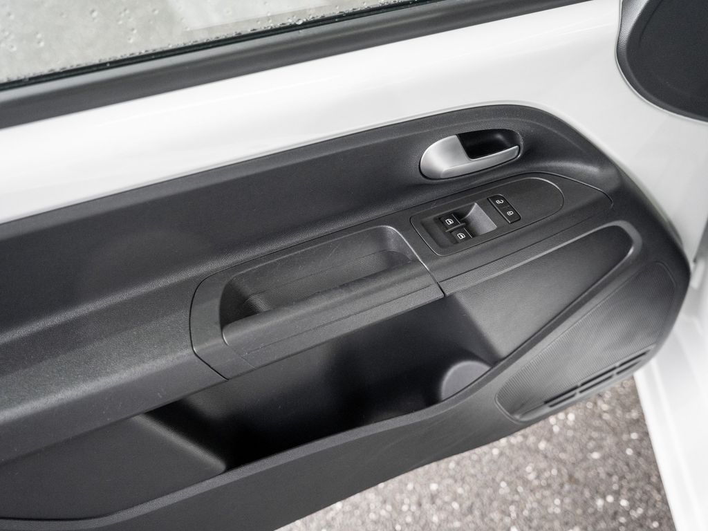 Volkswagen up! 2022