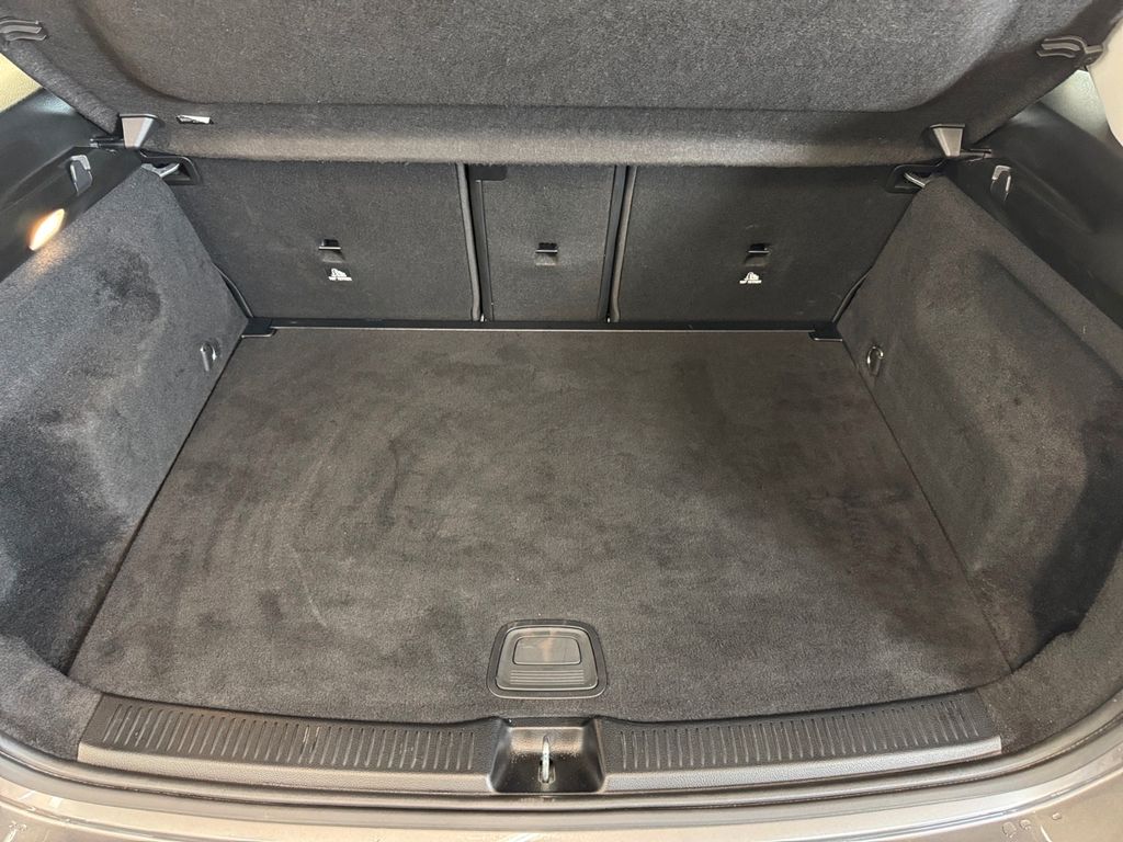 Mercedes-Benz B 200 2022