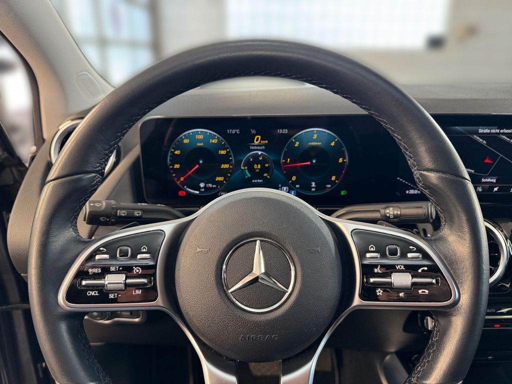 Mercedes-Benz B 200 2022