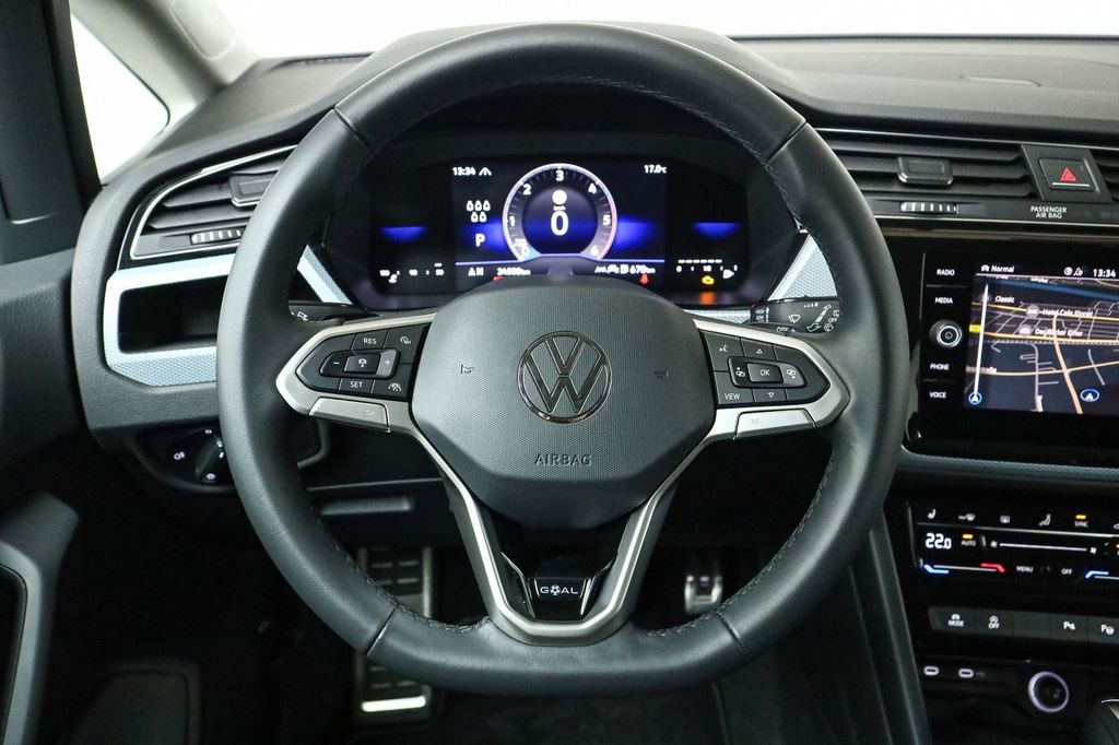 Volkswagen Touran 2025