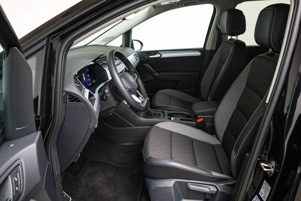Volkswagen Touran 2025