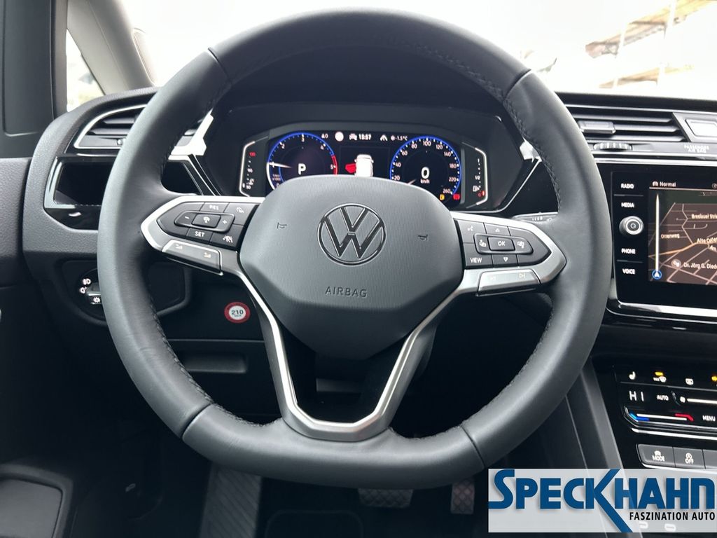 Volkswagen Touran 2024