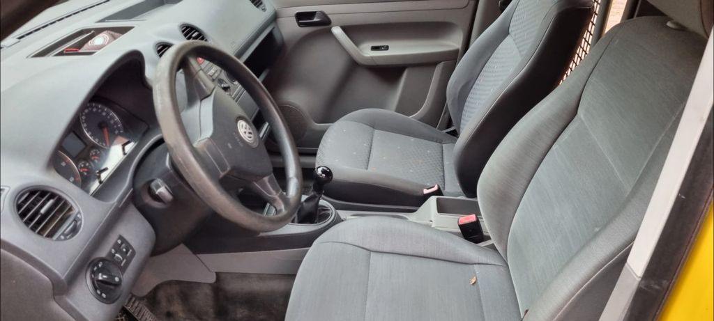 Volkswagen Caddy 2010