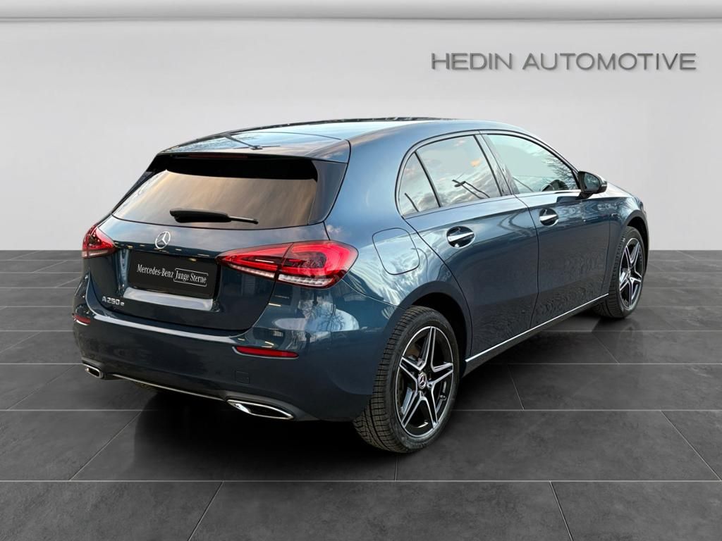 Mercedes-Benz A 250 2021