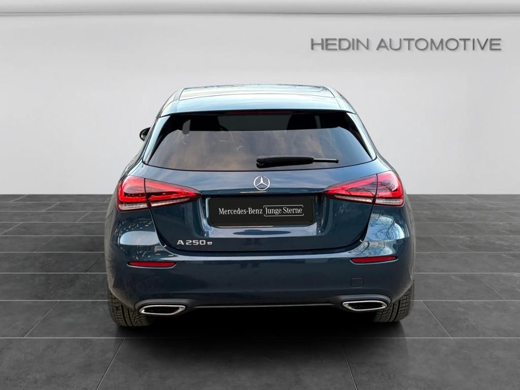 Mercedes-Benz A 250 2021