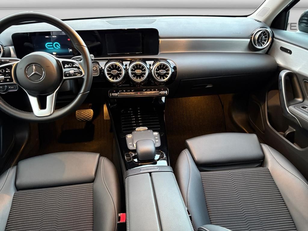 Mercedes-Benz A 250 2021