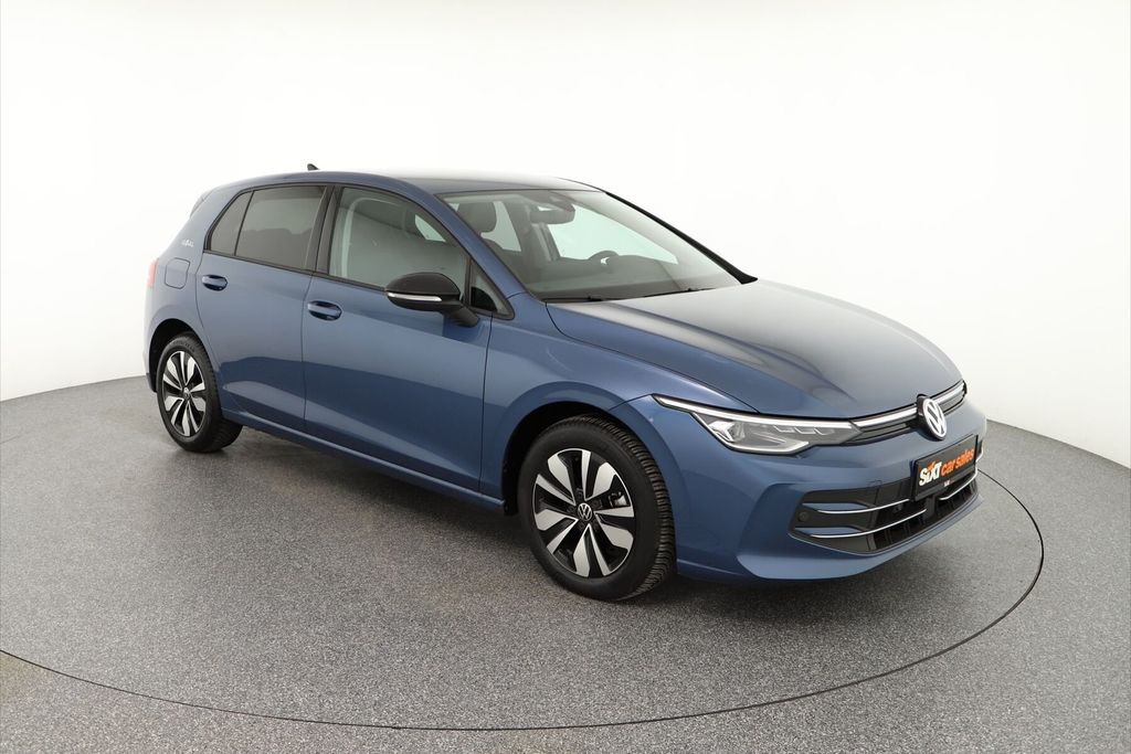 Volkswagen Golf 2025