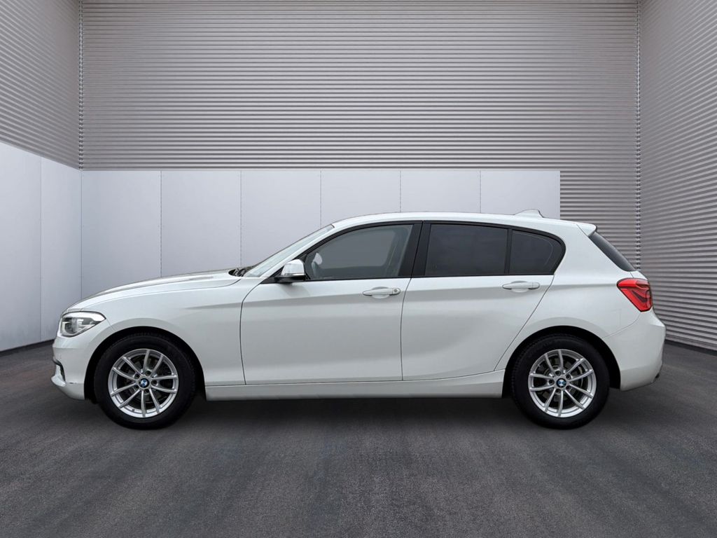 BMW 118 2015