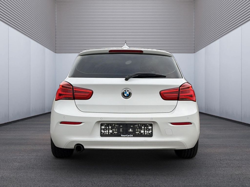 BMW 118 2015