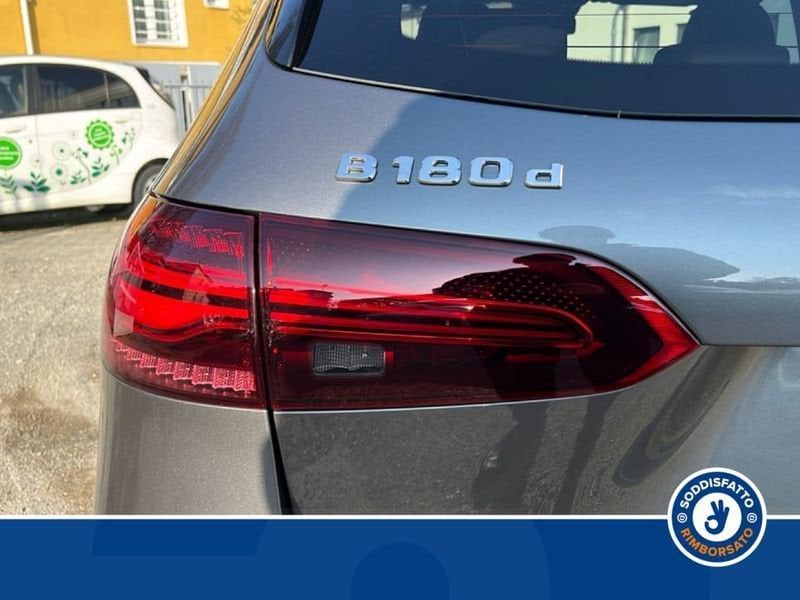 Mercedes-Benz B 180 2026