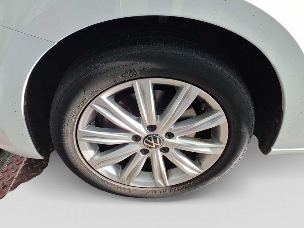Volkswagen Touran 2021