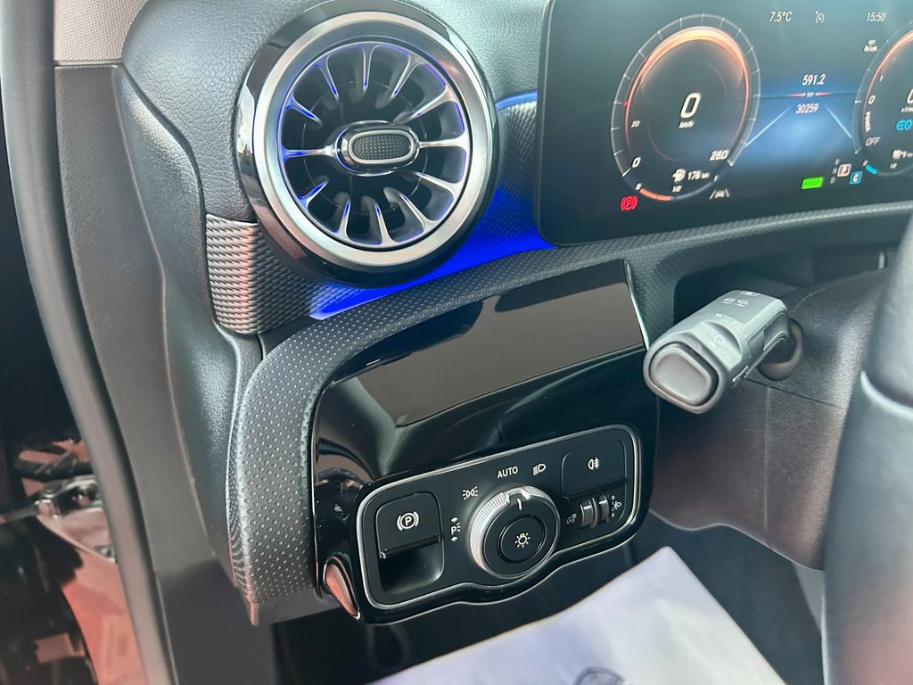 Mercedes-Benz A 250 2022