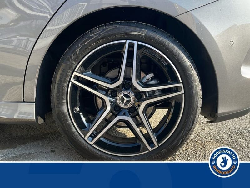 Mercedes-Benz B 180 2026