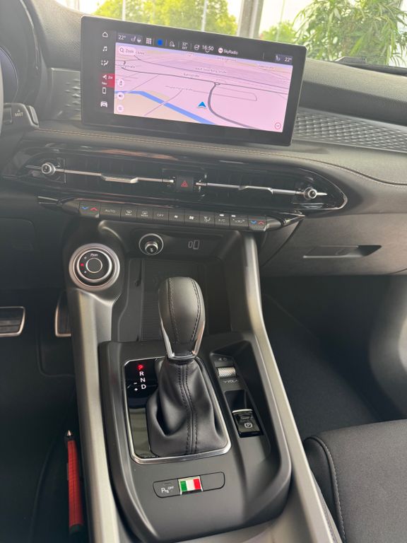 Alfa Romeo Tonale 2025