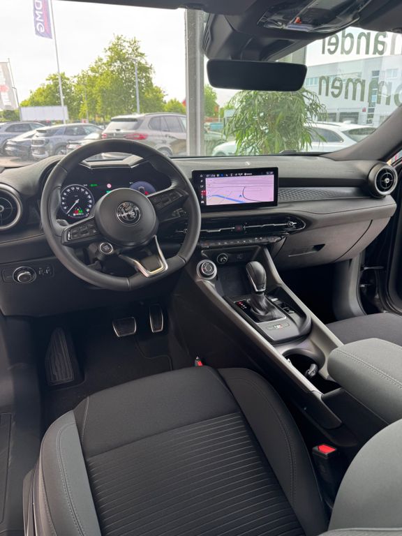 Alfa Romeo Tonale 2025