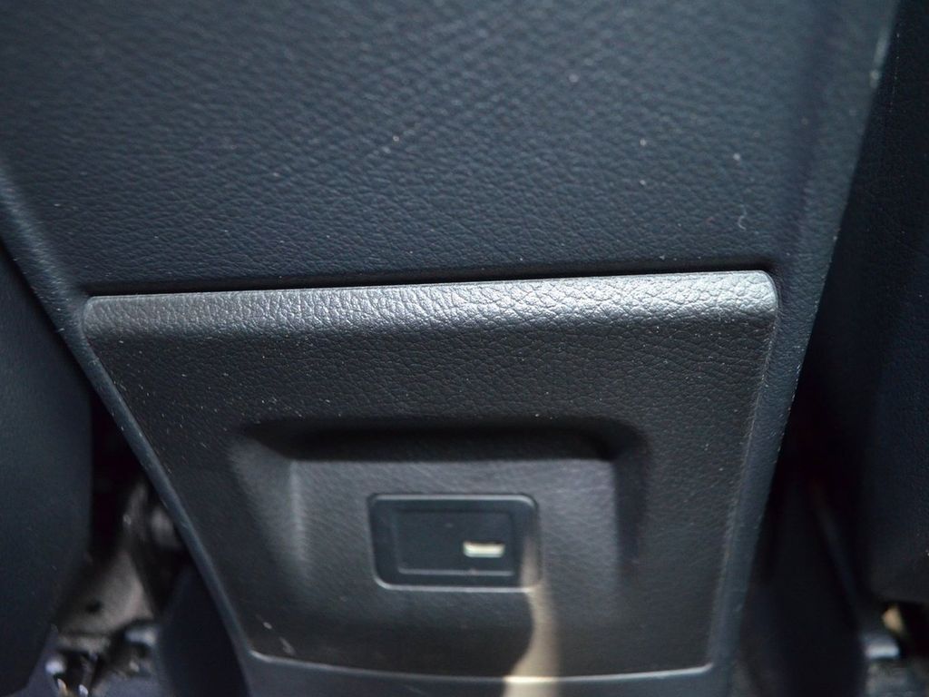 Mercedes-Benz GLA 250 2021