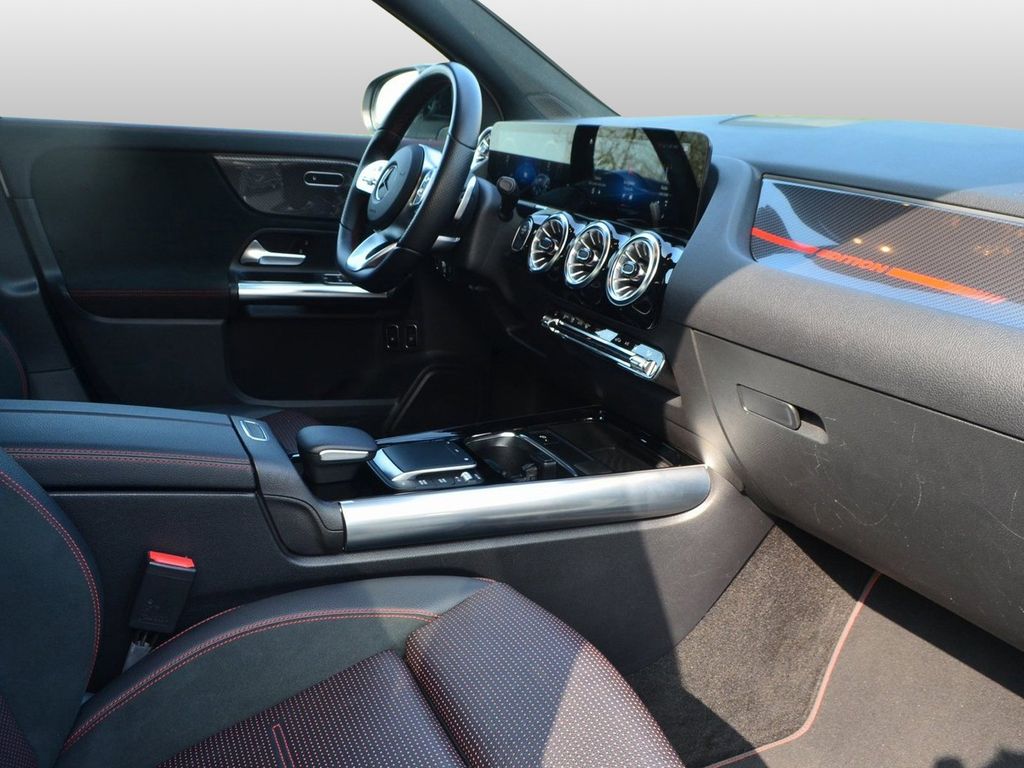 Mercedes-Benz GLA 250 2021