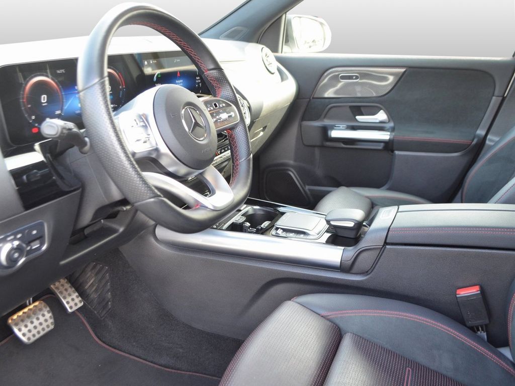 Mercedes-Benz GLA 250 2021