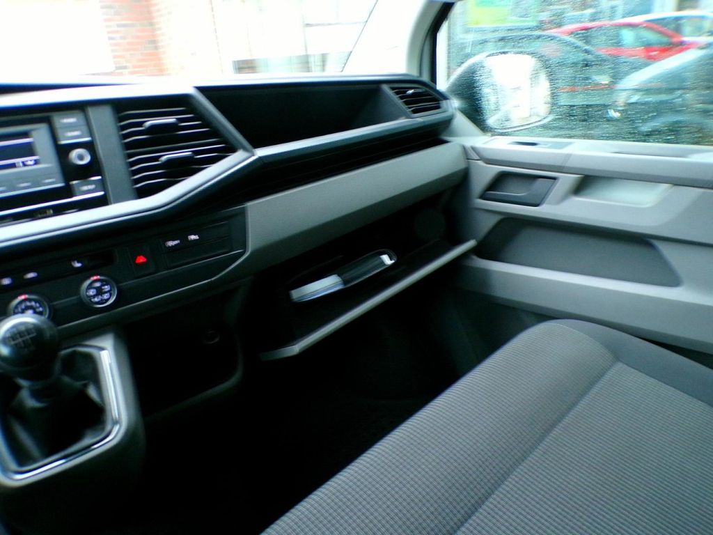 Volkswagen T6 Transporter 2020