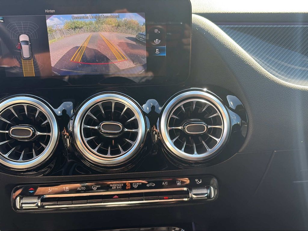 Mercedes-Benz B 250 2022