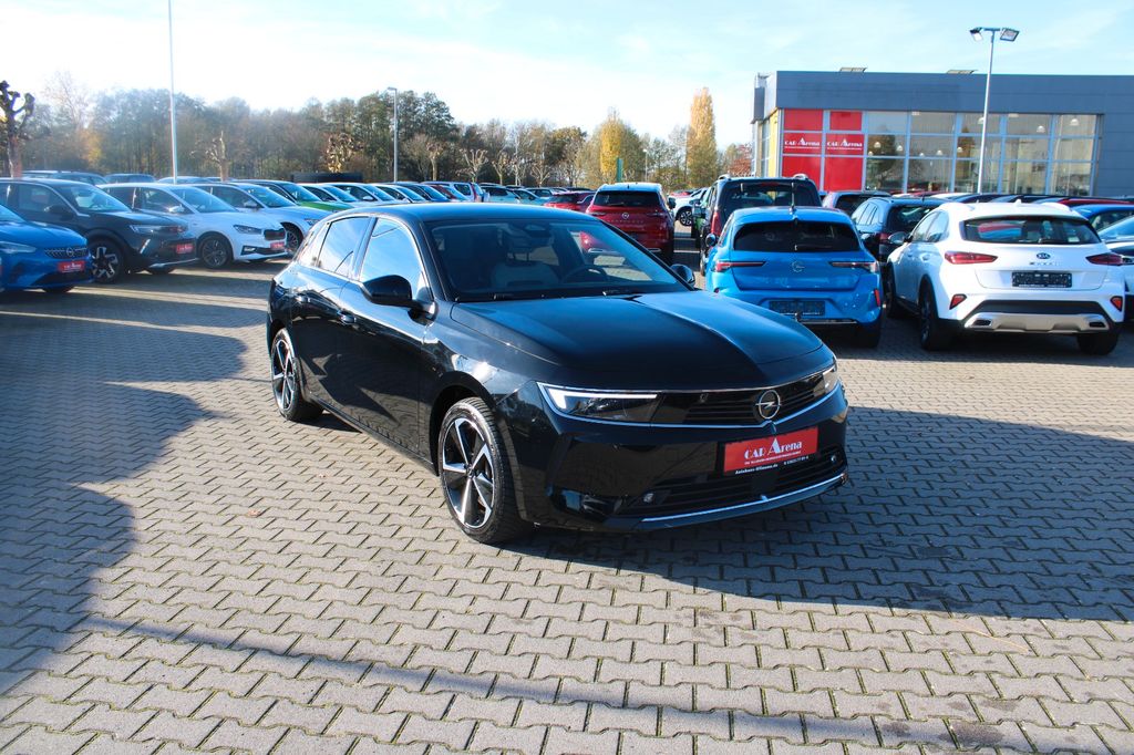 Opel Astra 2022