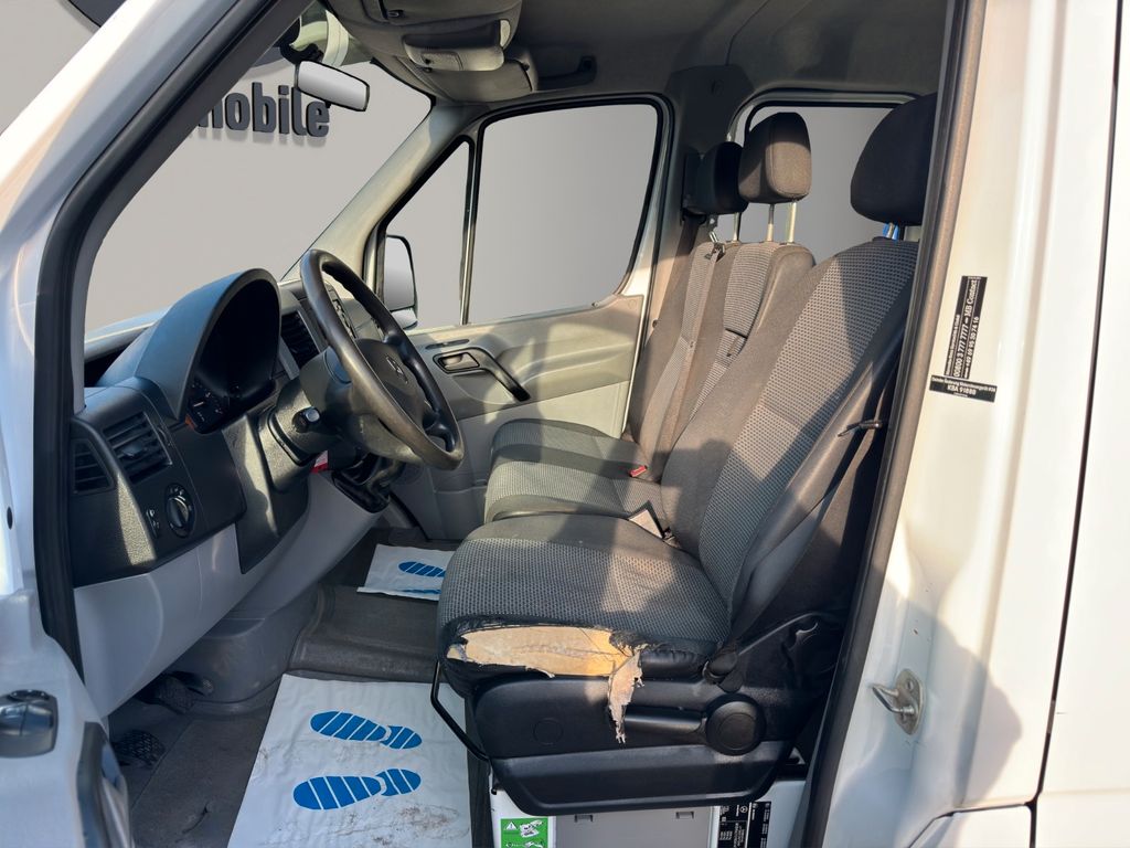 Mercedes-Benz Sprinter 2013