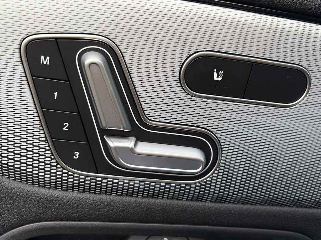 Mercedes-Benz B 200 2020