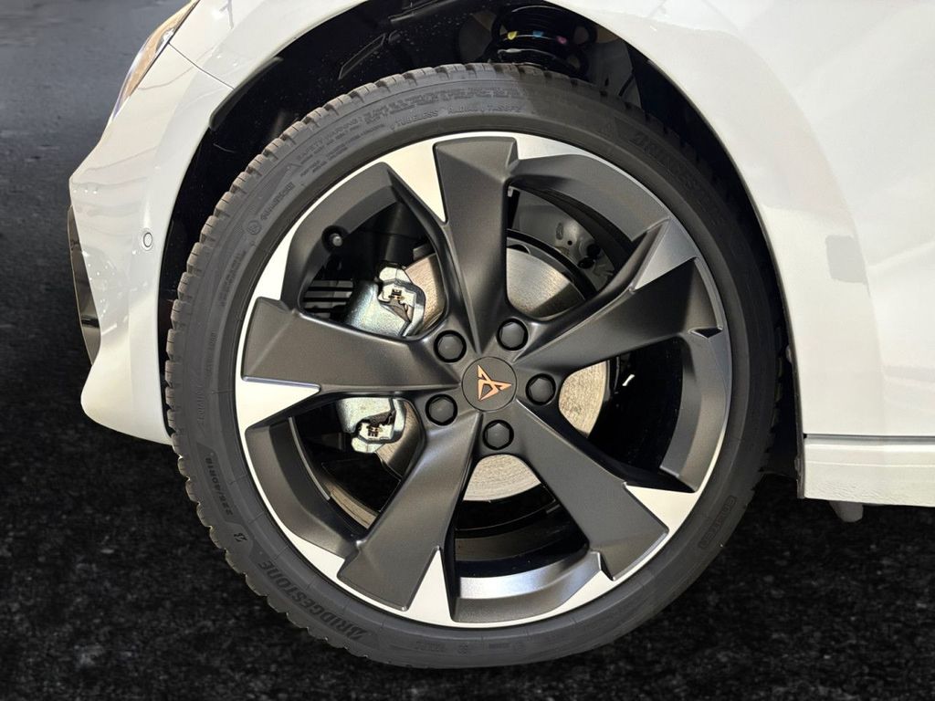 Cupra Leon 2025