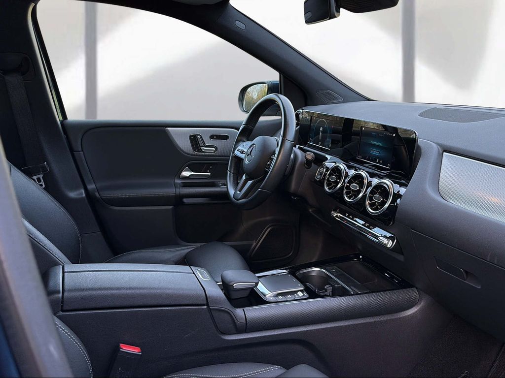 Mercedes-Benz B 200 2020