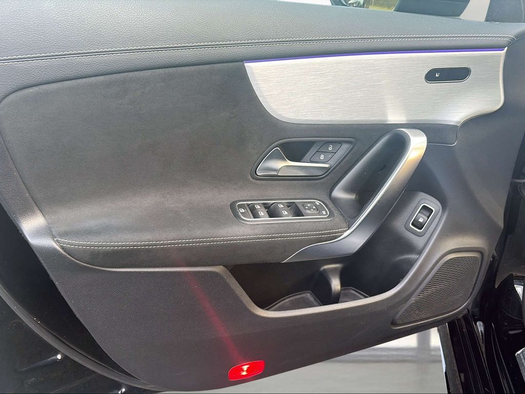 Mercedes-Benz CLA 250 2021