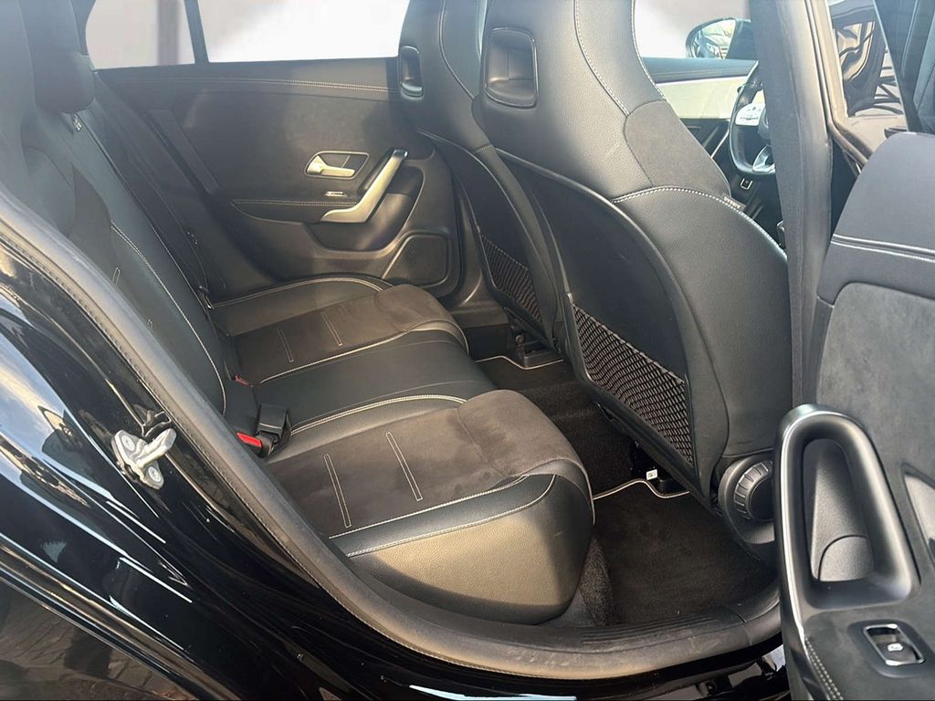 Mercedes-Benz CLA 250 2021