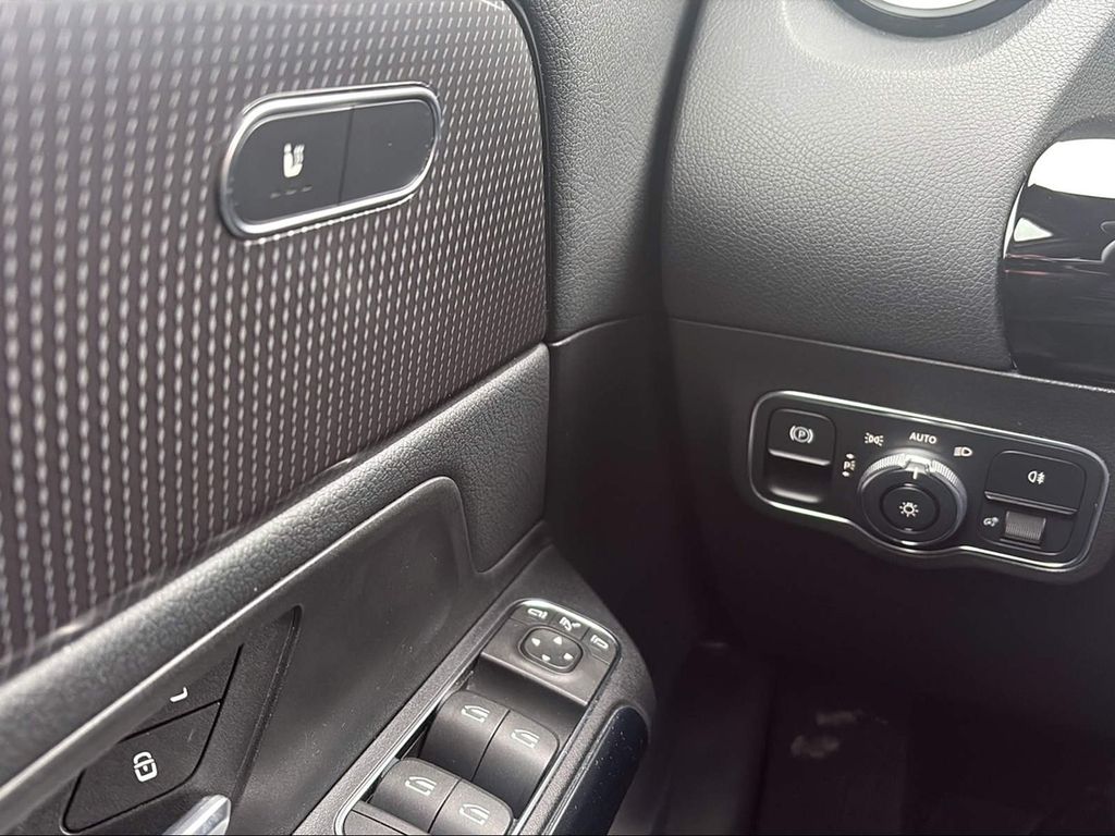 Mercedes-Benz GLA 250 2020